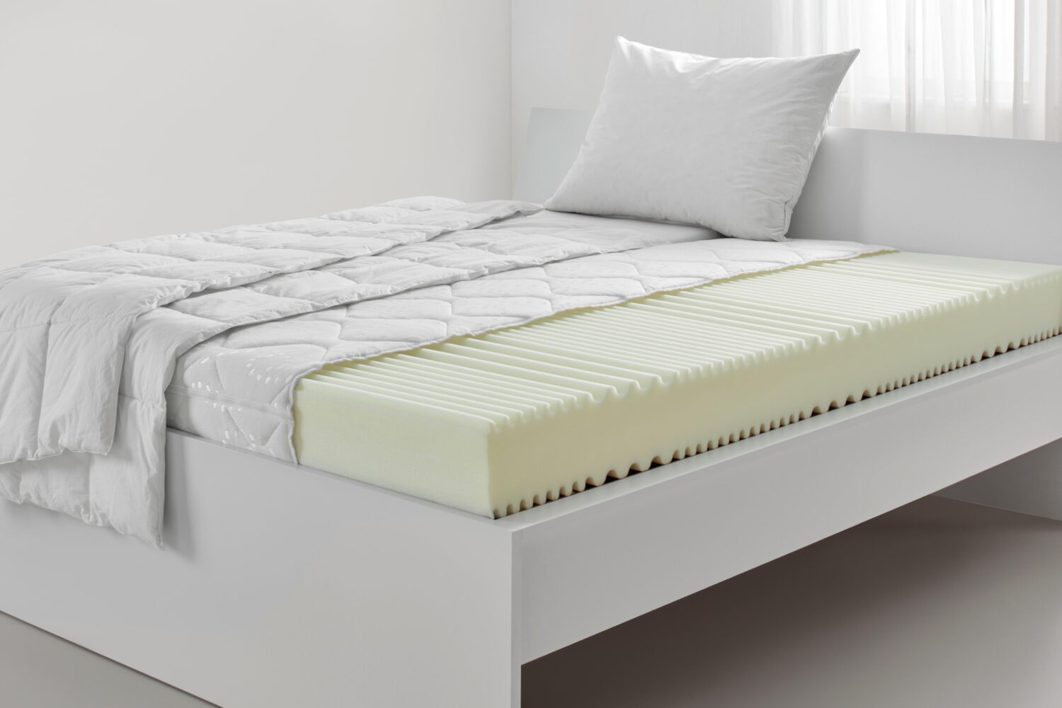 Komfortschaummatratze Annabell H2 ca. 140x200cm Textil Based Möbel > Matratzen > Schaummatratze > Komfortschaummatratze Weiß