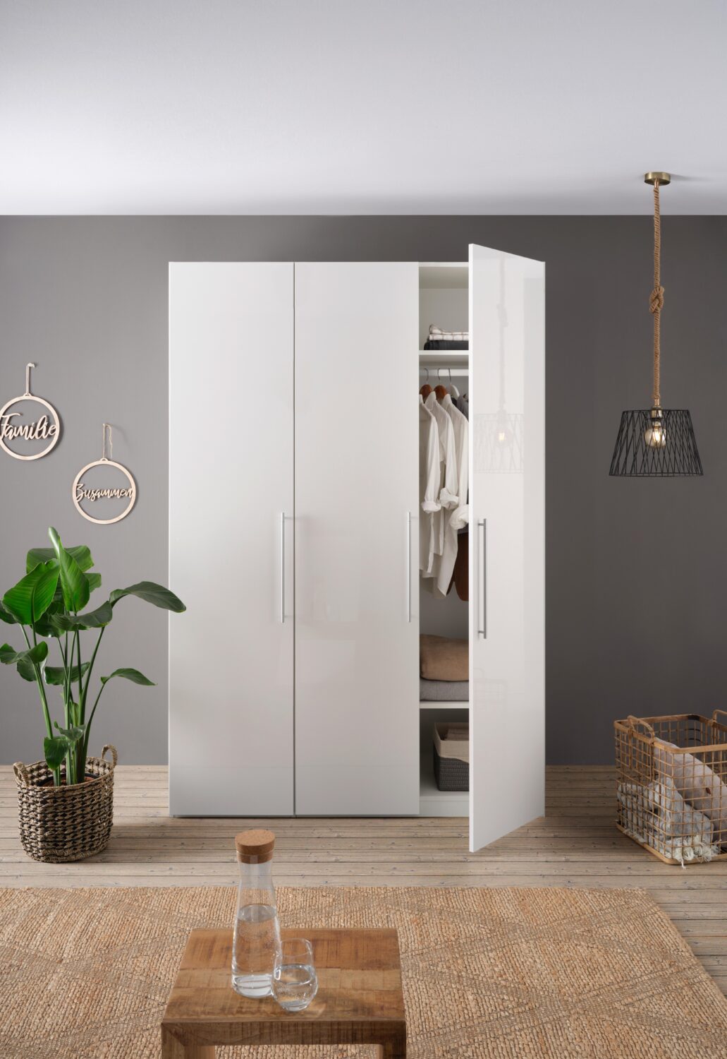 Drehtürenschrank Glossy in Weiß ca. 147x219x60cm Metall Mömax Möbel > Schränke > Kleiderschränke > Drehtürenschränke Weiß