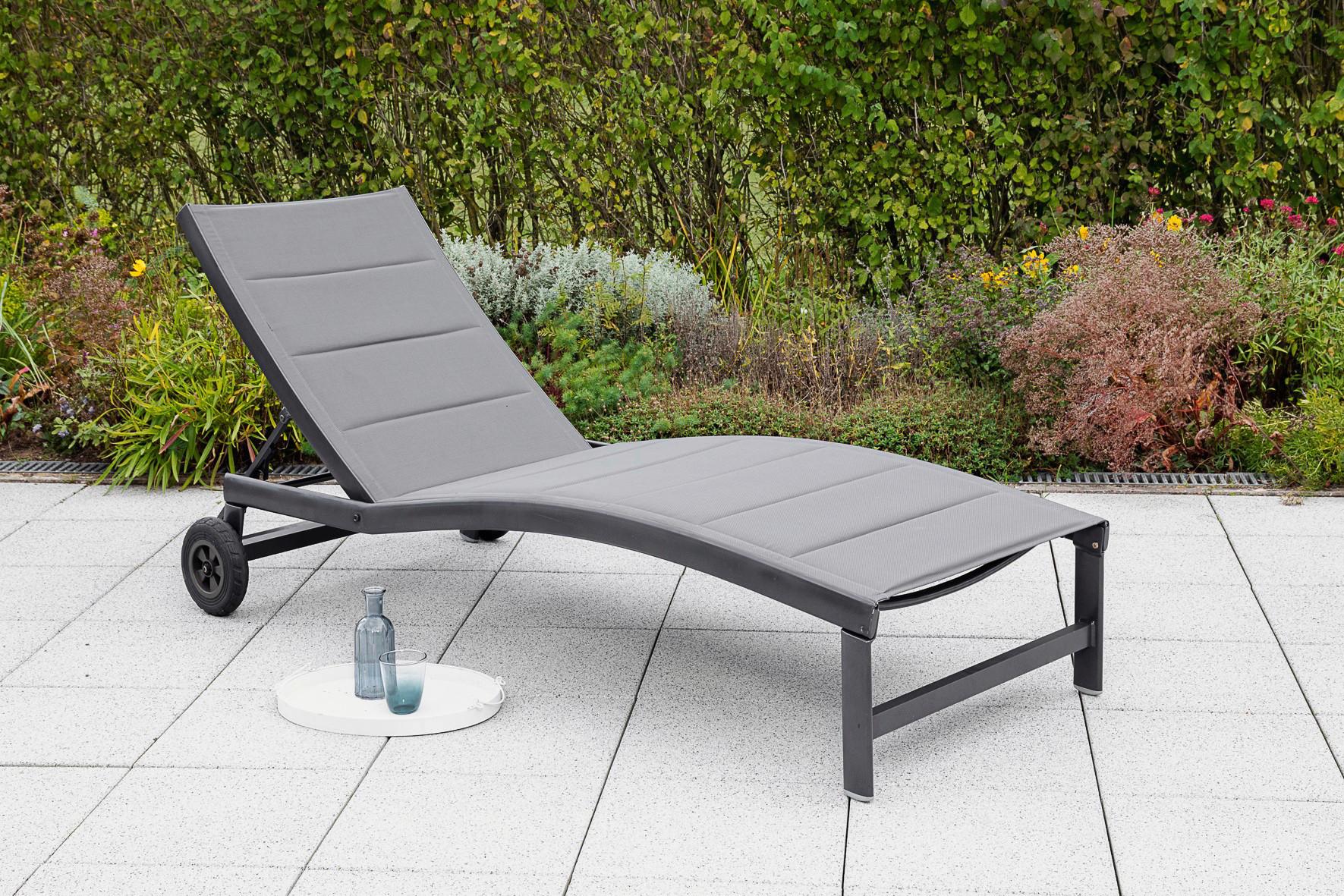 Wohnli Möbelsuche - Sonnenliege San Marino Metall/ Textil verstellbar mit Räder