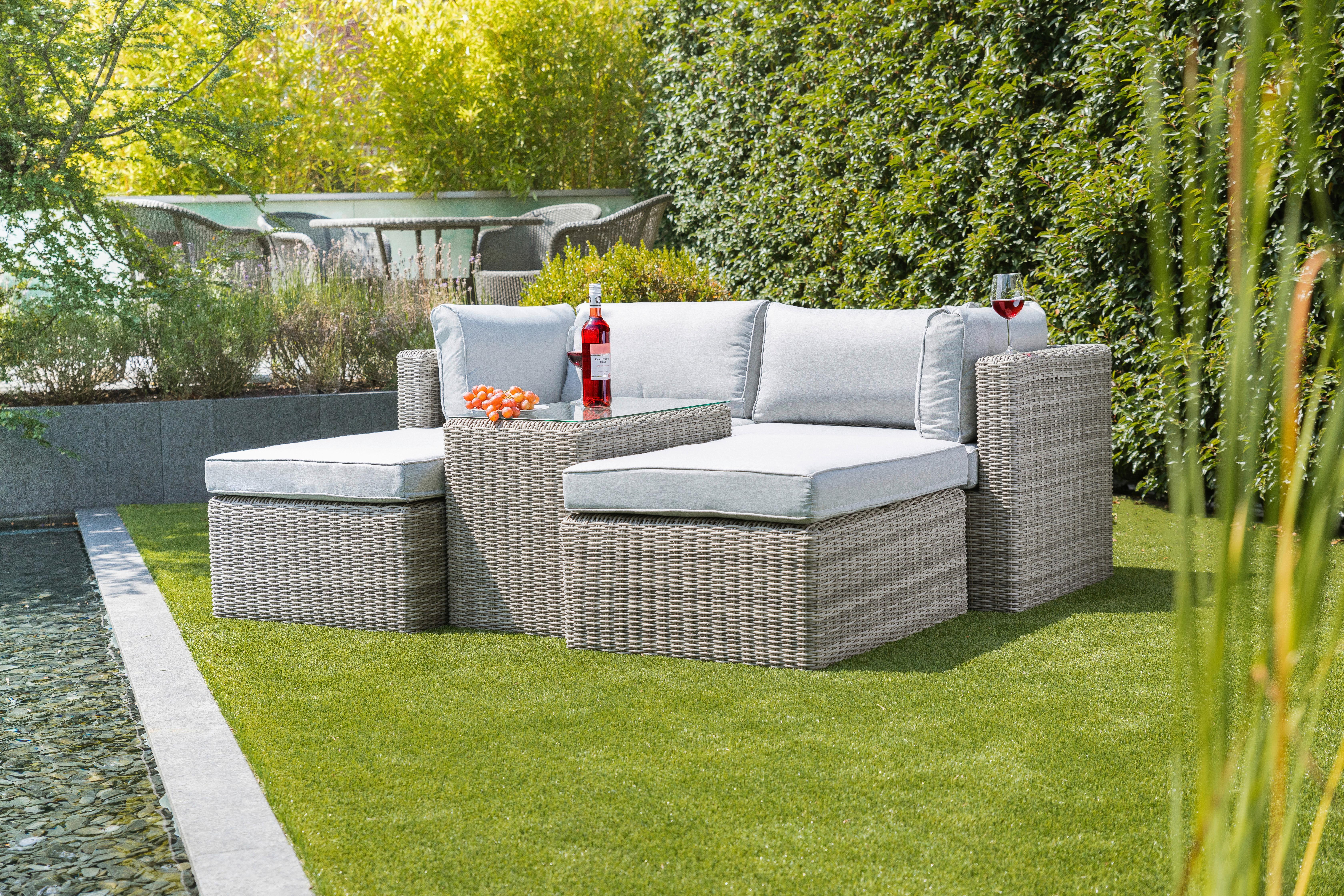wohnli-moebel-suche-004654056101-1 Loungegarnitur Palma 5-tlg aus Kunststoff mit Kissen Metall, Glas, Textil Gardenson Garten & Outdoor > Loungemöbel > Loungegarnituren Grau