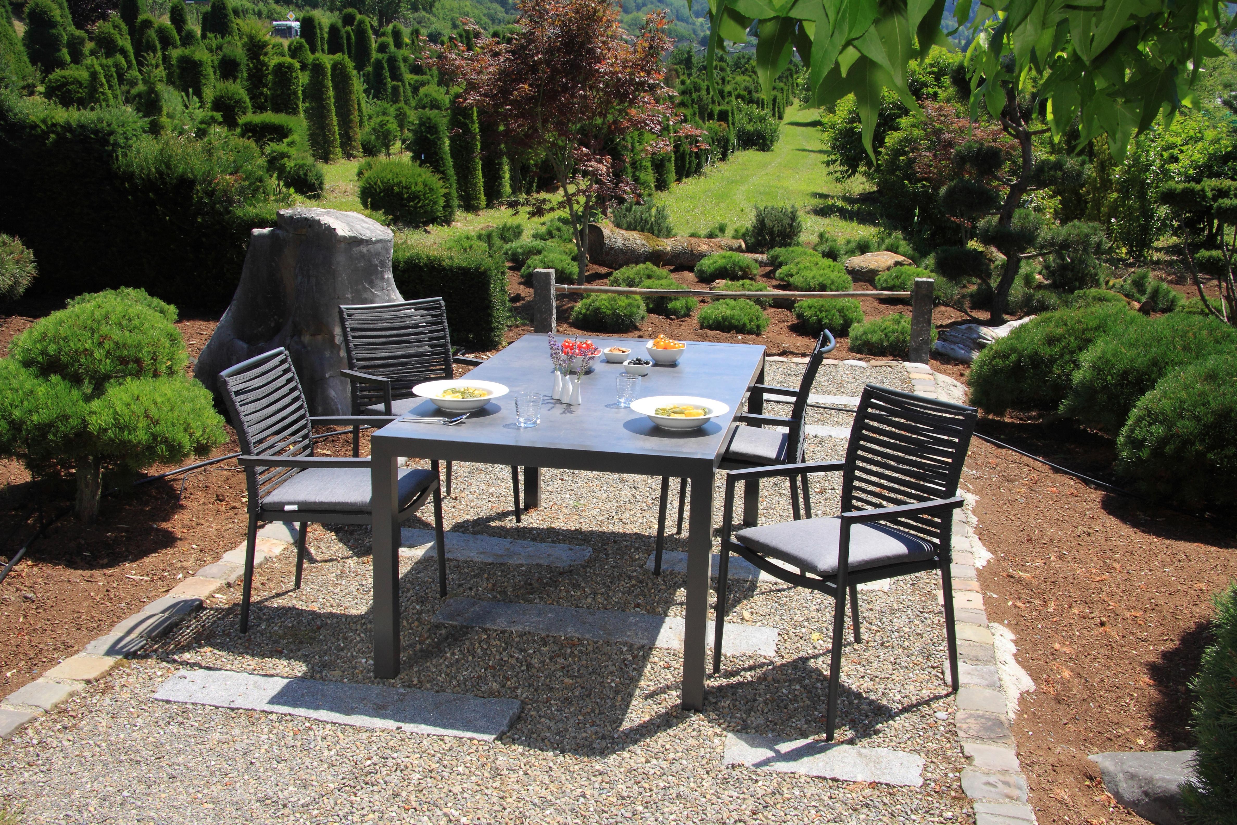 Wohnli Möbelsuche - Gartenset 5-tlg. Textil/Metall /Holzwerkstoff/Kunststoff