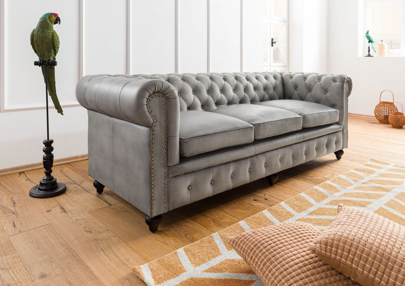 Sofa 3-Sitzer Echtleder 216x82x75 grau CHESTERFIELD #203 Massivmoebel24 DE Möbel/Sofas/2-Sitzer Grau B:216, H:75, T:82