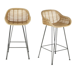 Wohnli Möbelsuche - 2 Barstühle aus Rattan und schwarzem Stahl