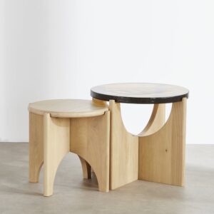 wohnli-moebel-suche-253495-1 Set aus 2 Couchtischen aus Mangoholz und braunem Glas 54x45x54cm Massivholz Beige Maisons du Monde Möbel Wohnzimmermöbel Couchtische