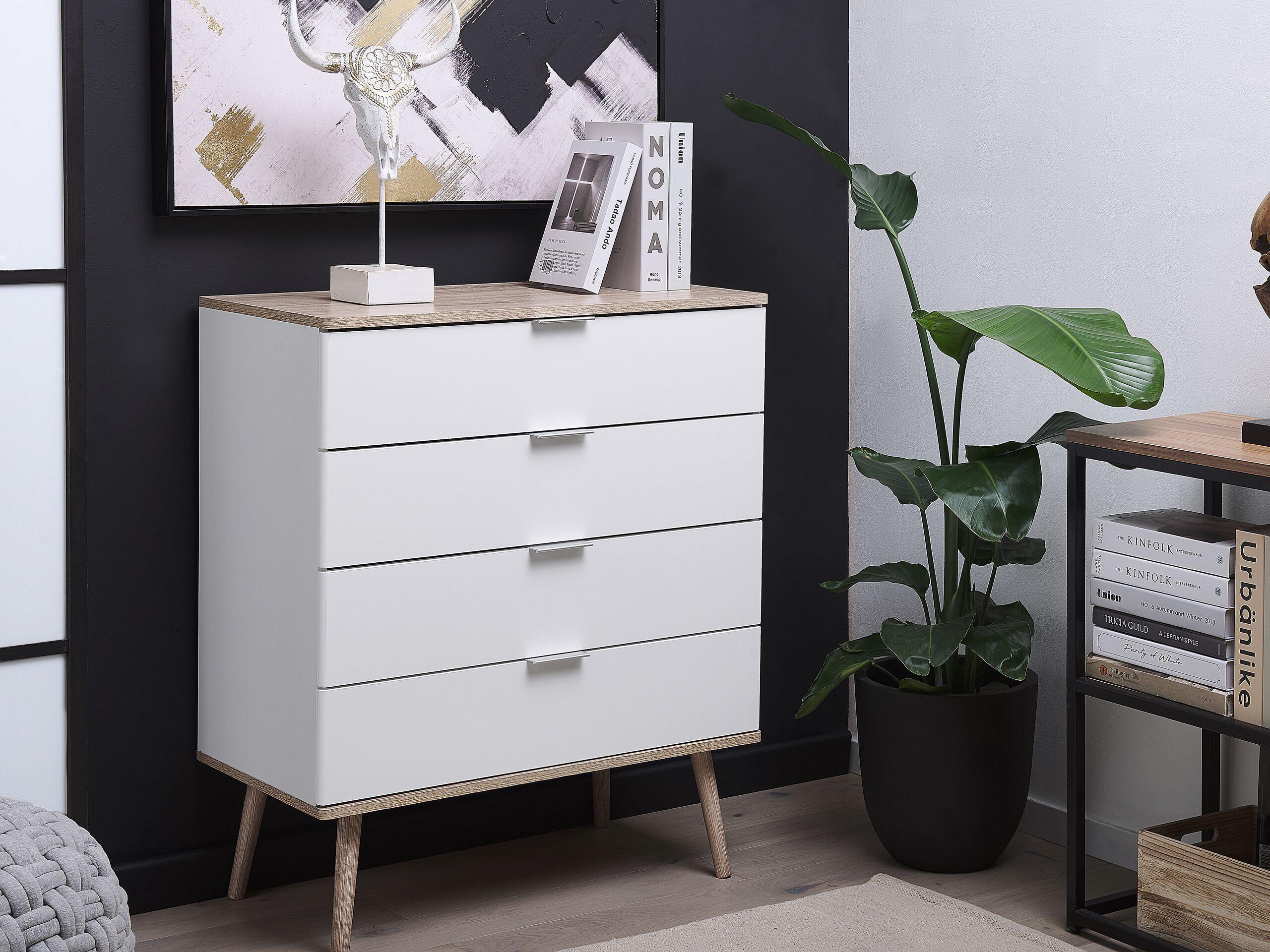 KOMMODE 4 Schubladen weiß/heller Holzfarbton Walpi Holzwerkstoff Beliani Möbel > Kommoden & Schubladenschränke > Kommoden Weiß