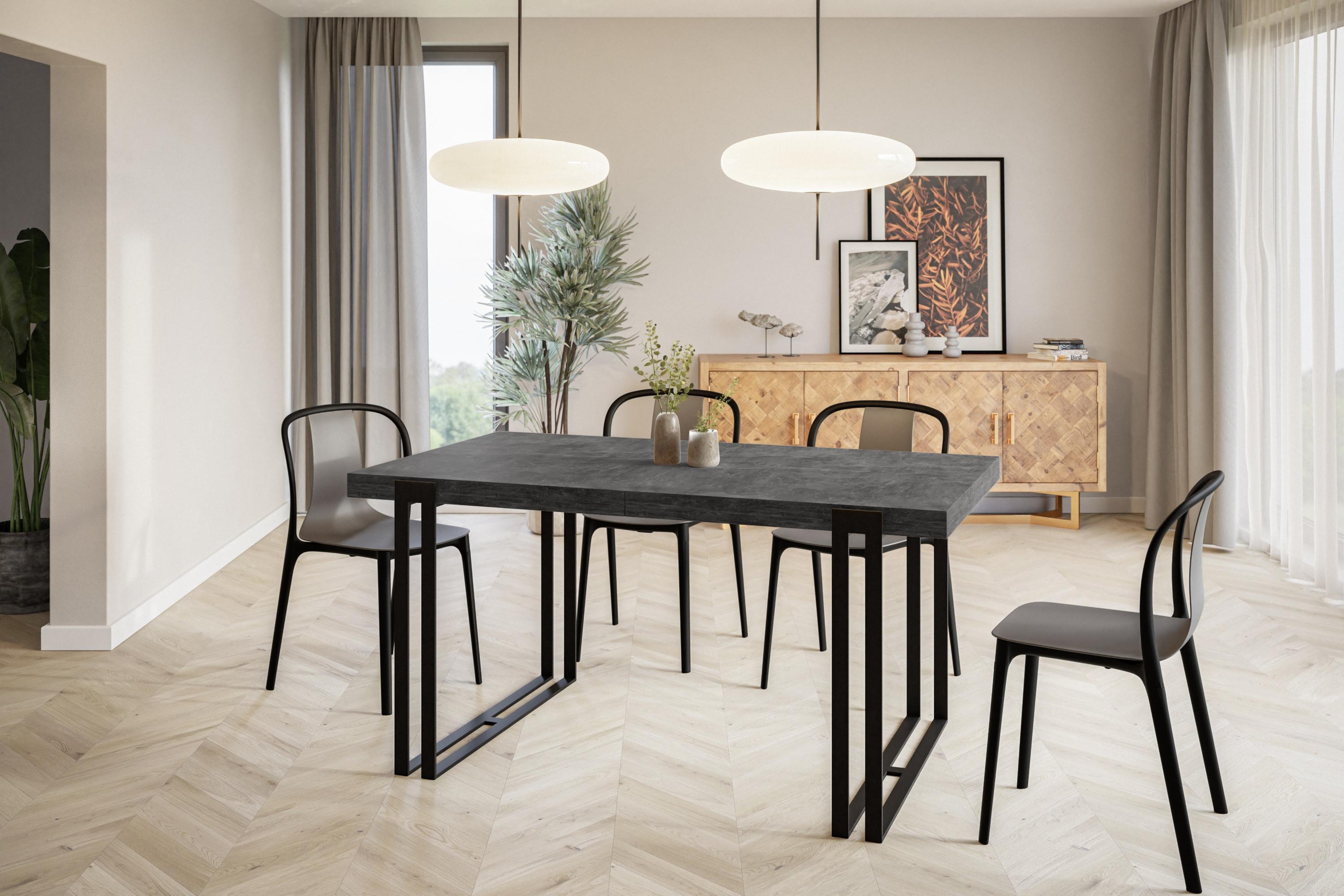 ausziehbarer Tisch