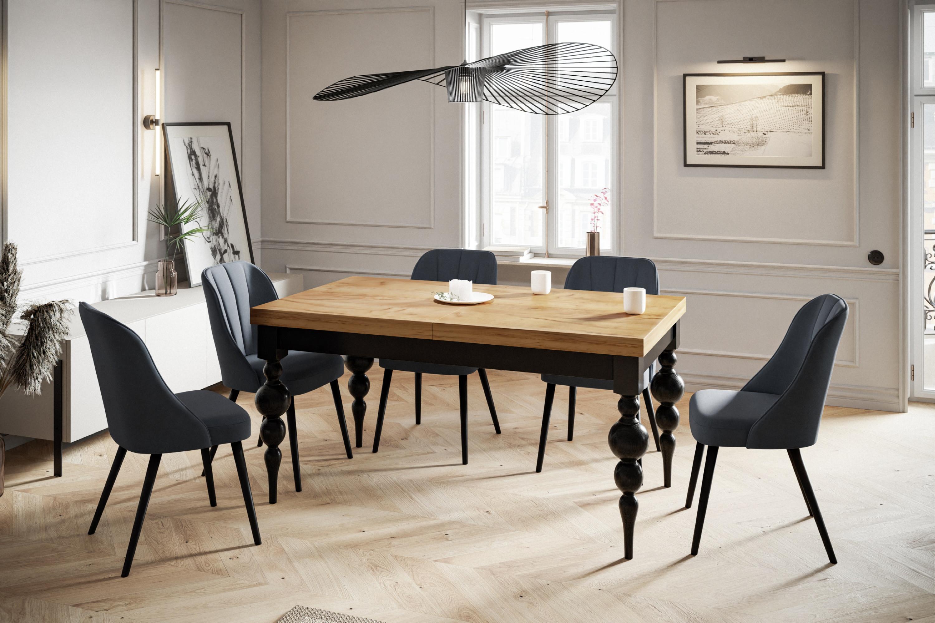 ausziehbarer Tisch