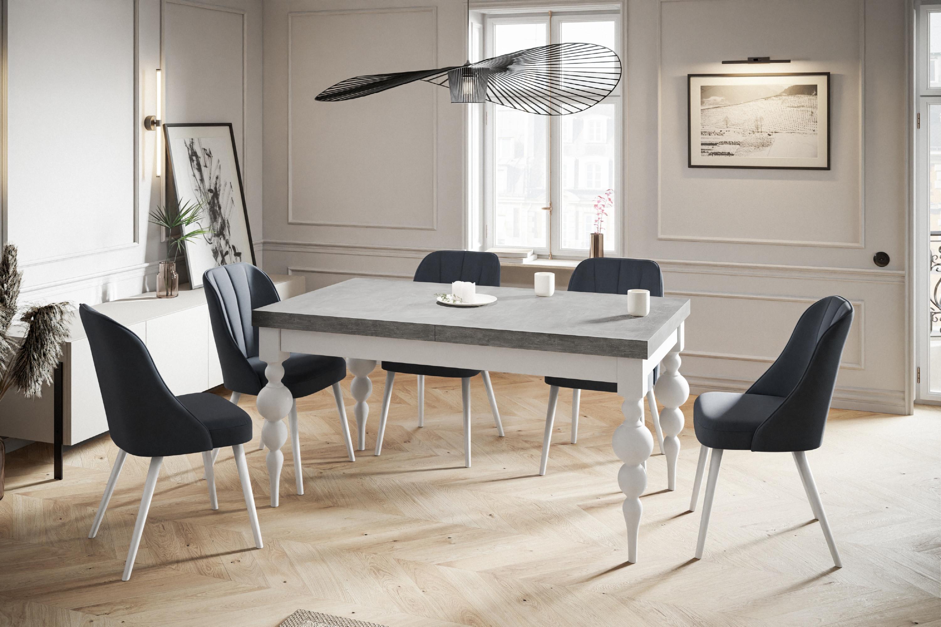 ausziehbarer Tisch
