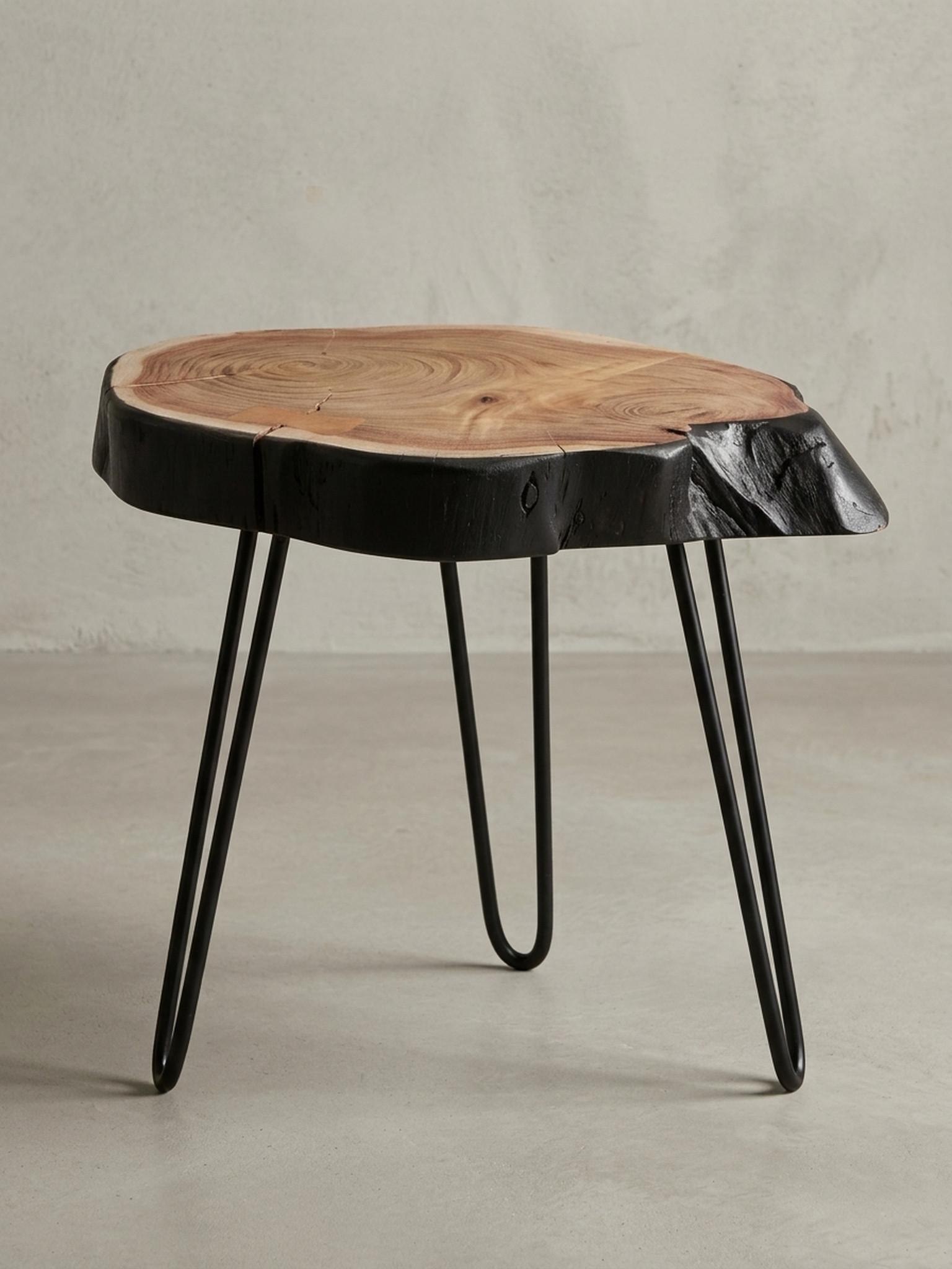 wohnli-moebel-suche-800001018594-1 BEISTELLTISCH – Massivholz Natur Baumkante handgefertigt Industrial Holz KADIMA DESIGN Möbel > Tische > Beistelltische Beige