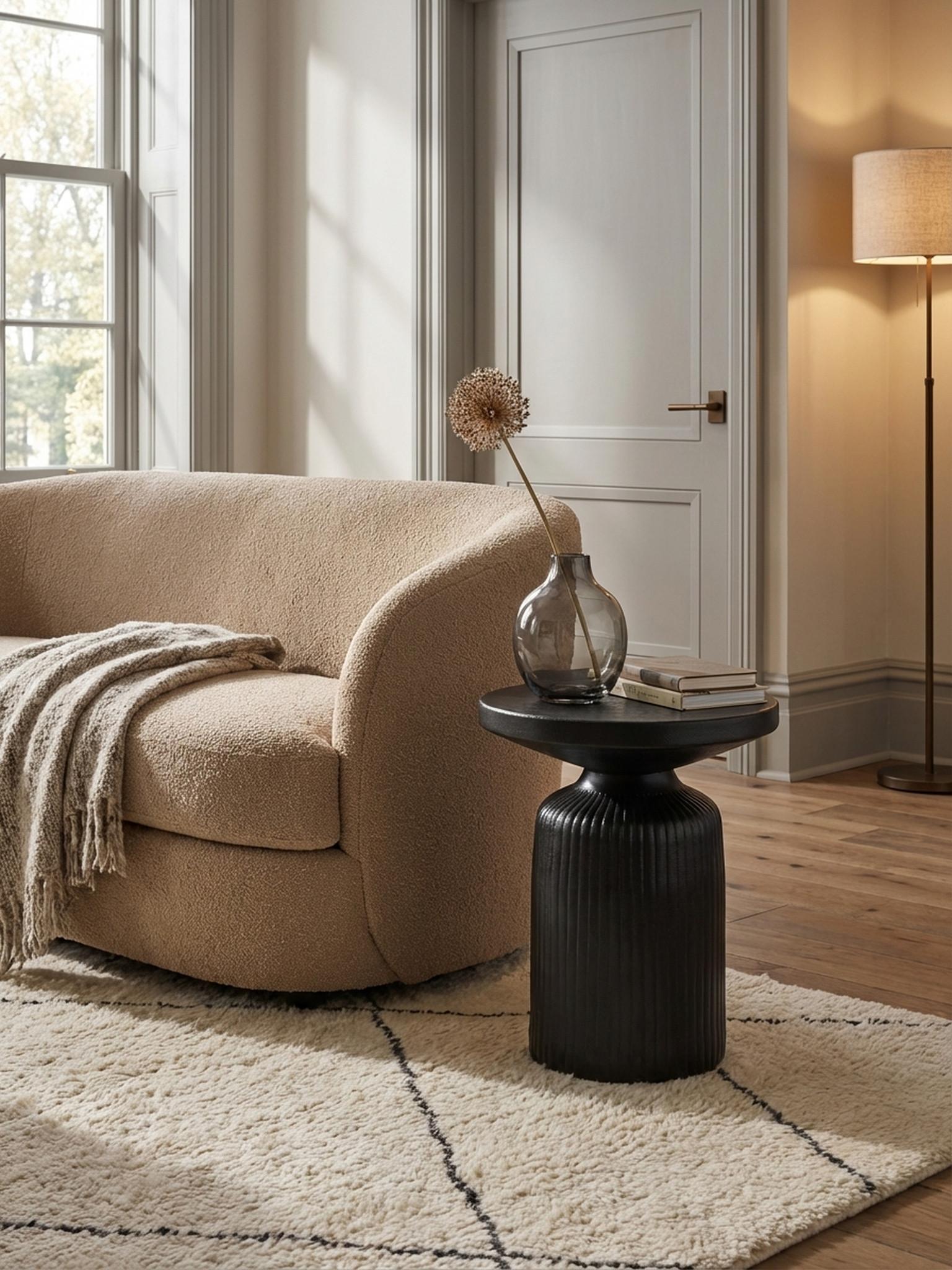 BEISTELLTISCH – Rund Metall Schwarz 40x40x50 cm Hammerschlag Wellenmuster Textil KADIMA DESIGN Möbel > Tische > Beistelltische Schwarz