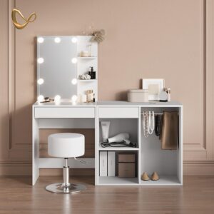Hocker und Schrank