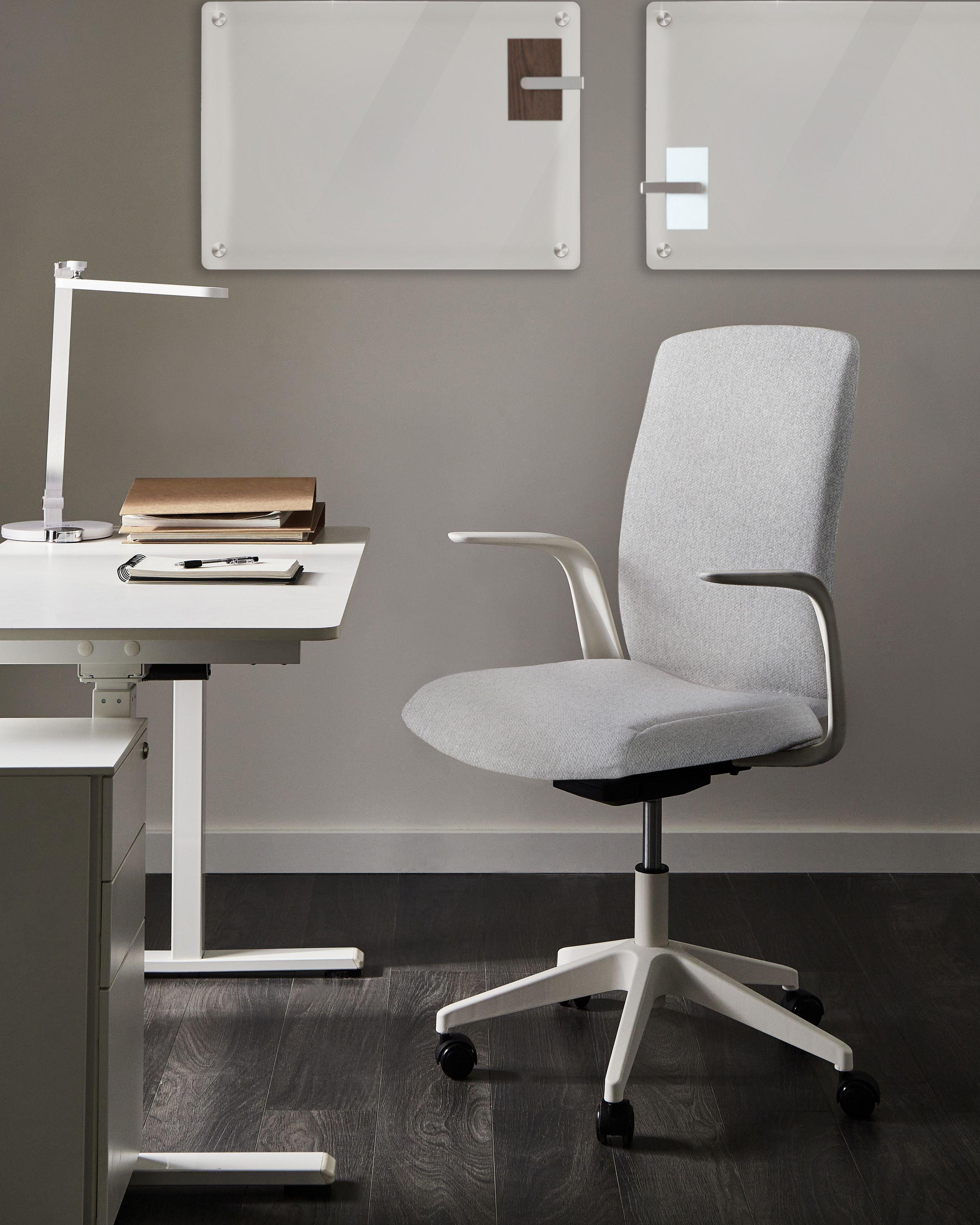 BÜROSTUHL Stoff Hellgrau Captain Textil Beliani Möbel > Stühle > Bürostühle > Chefsessel Grau
