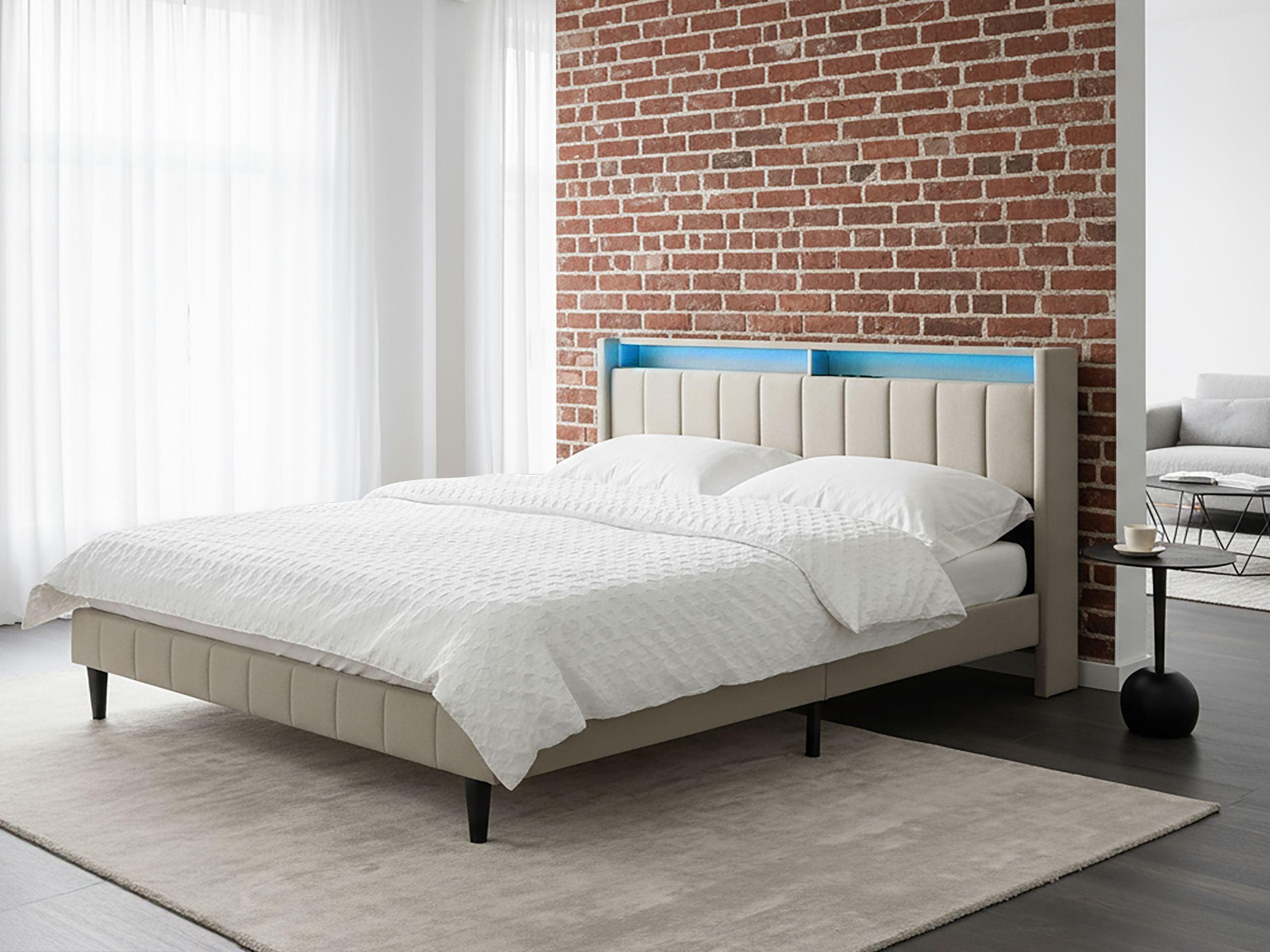 BETT mit LED 180/200 cm Stoff Hellbeige Beaulieu Textil Beliani Möbel > Betten Beige