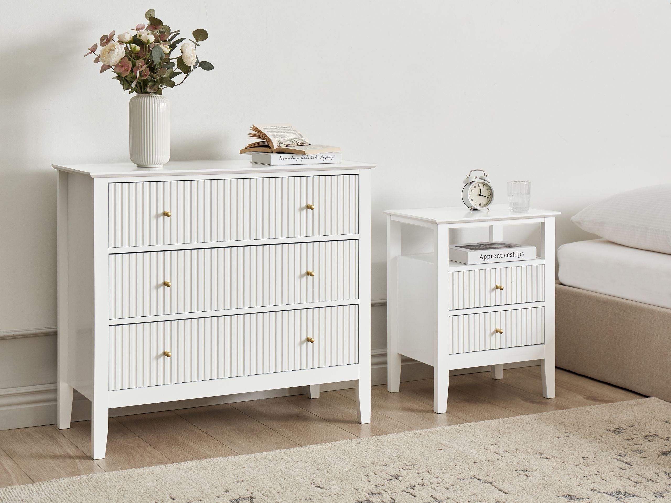 KOMMODE mit 3 Schubladen Weiß Assisi Holzwerkstoff Beliani Möbel > Kommoden & Schubladenschränke > Kommoden Weiß