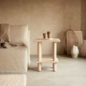 Wohnli Möbelsuche - Ablagetisch aus Mindiholz