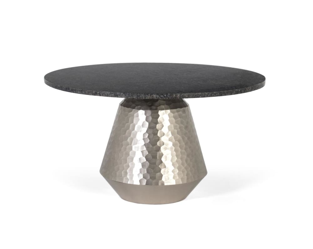 Wohnli Möbelsuche - Couchtisch mit Marmorplatte und  Aluminiumfuß.