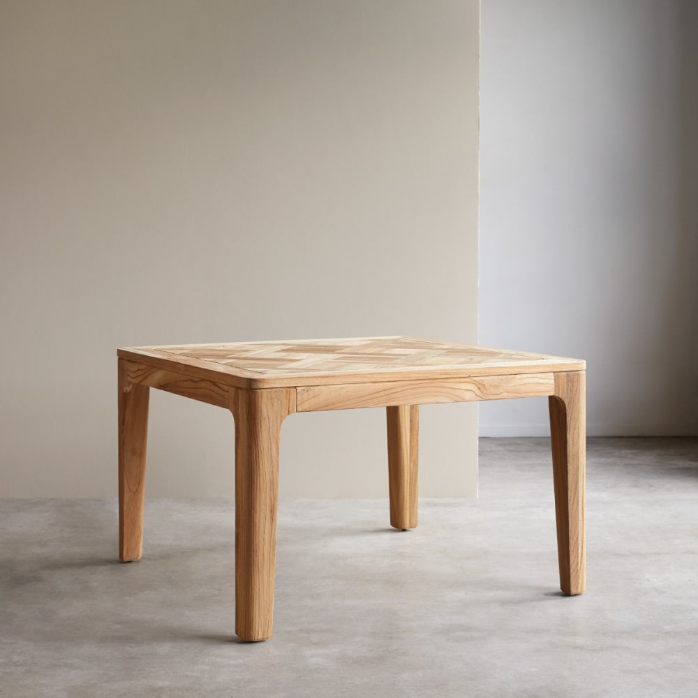 Wohnli Möbelsuche - Esstisch aus massivem