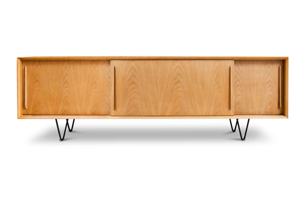 wohnli-moebel-suche-Grosse-Anrichte-aus-Holz-braun Wohnli Möbelsuche - Große Anrichte aus Holz