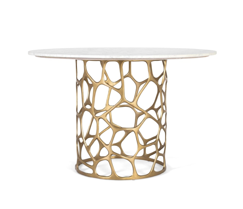 Wohnli Möbelsuche - Handgefertigter Esstisch aus Marmor und Aluminium.