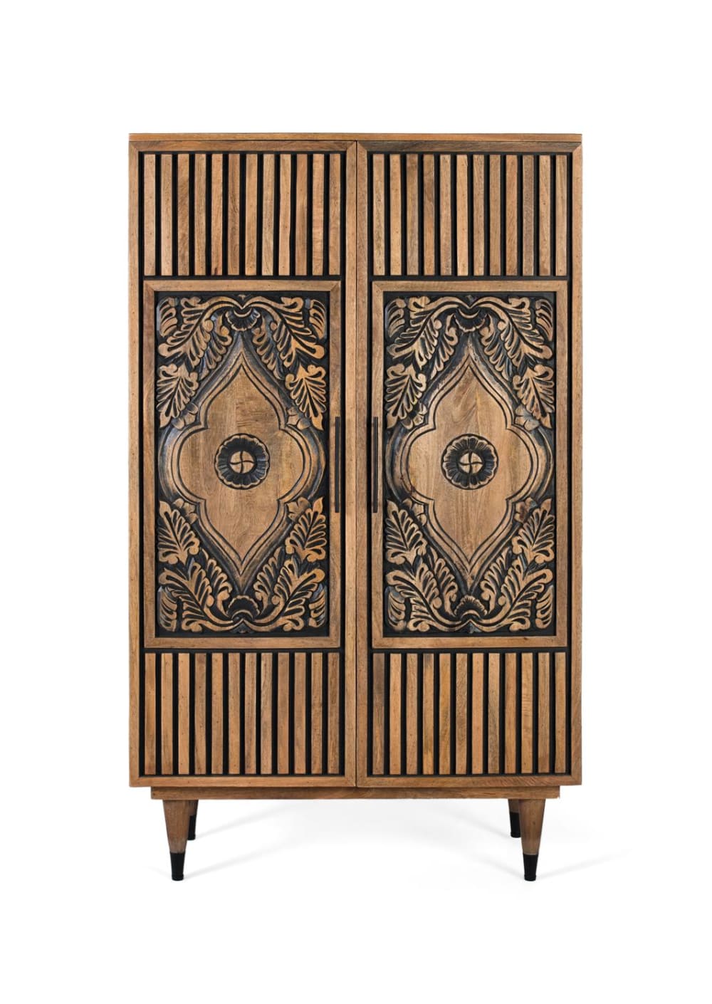 Wohnli Möbelsuche - Hohes Sideboard aus Mangoholz und handbemalten Details