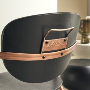 Stuhl aus Eiche und Metall copper 57x80x56cm Holz Schwarz Tikamoon Möbel Esszimmermöbel Stühle