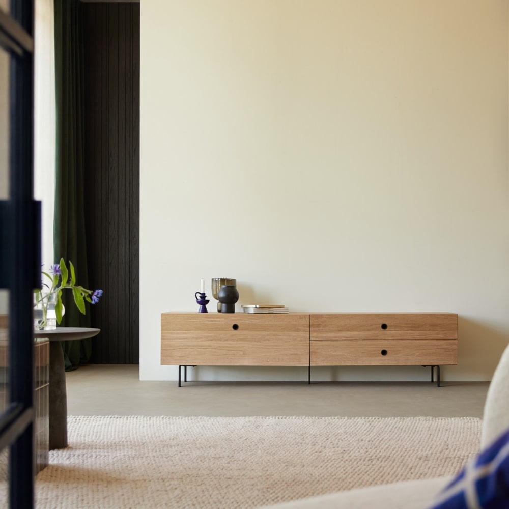 wohnli-moebel-suche-M20031675 Wohnli Möbelsuche - TV Schrank aus massivem Eichenholz 200 cm