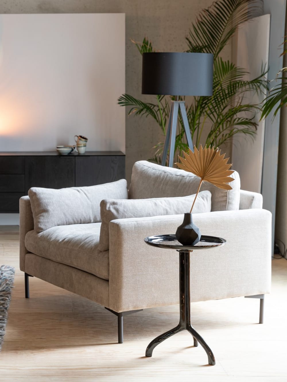 Bequemer Sessel aus Mikrofaser in hellem Beige 101x82x125cm Stoff Beige Zuiver Sofas und Sessel Sessel, Poufs und Fußbänke Sessel