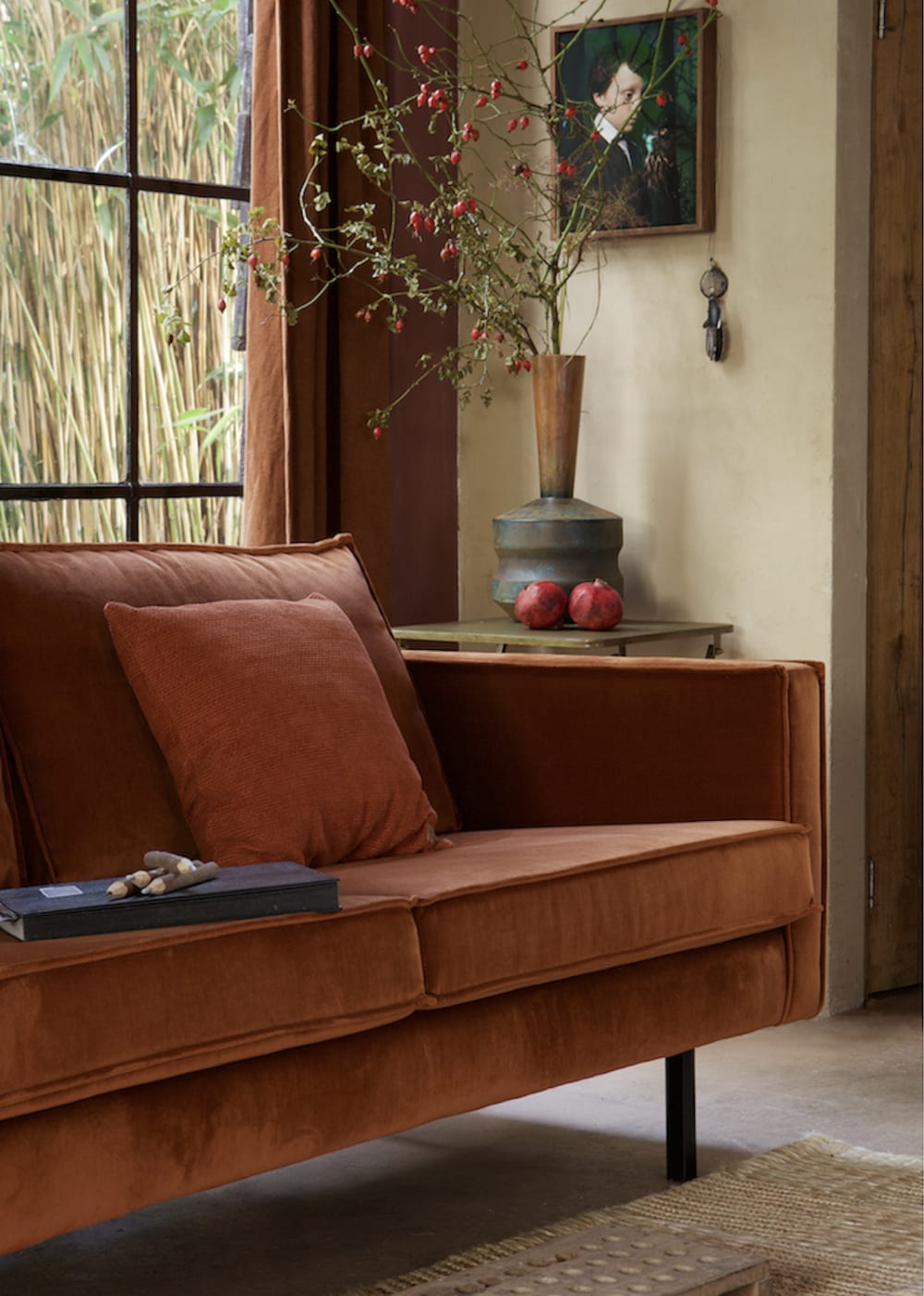 wohnli-moebel-suche-M21005044-1 5-Sitzer Sofa aus Samtstoff