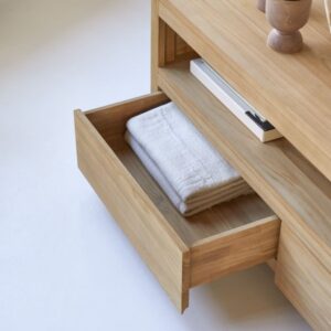 wohnli-moebel-suche-M21080130-1 TV Schrank aus massivem Teakholz 140 cm 140x55x45cm Holz Beige Tikamoon Möbel Wohnzimmermöbel TV-Möbel