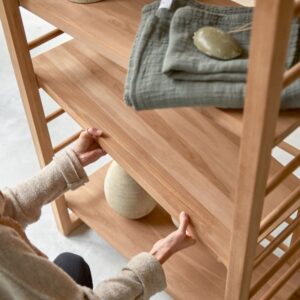 wohnli-moebel-suche-M21087450-1 Hohes Regal aus massivem Teakholz 80x180x40cm Holz Beige Tikamoon Möbel Badezimmermöbel Bad-Hochschränke