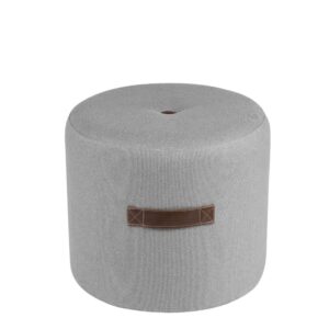 Wohnli Möbelsuche - Runder Pouf mit Ledergriff in Braun und in Hellgrau.