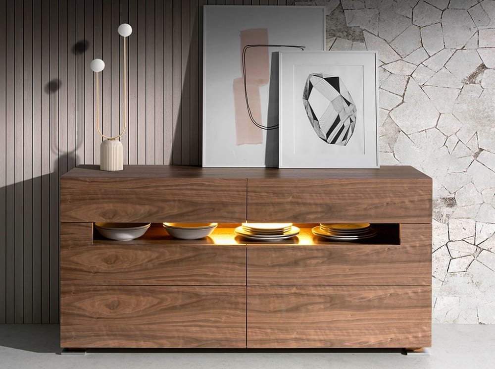wohnli-moebel-suche-M22010268-1 Kommode aus Walnuss mit Innenbeleuchtung 43x71x140cm Holz Braun Angel Cerda Möbel Schlafzimmermöbel Kommoden