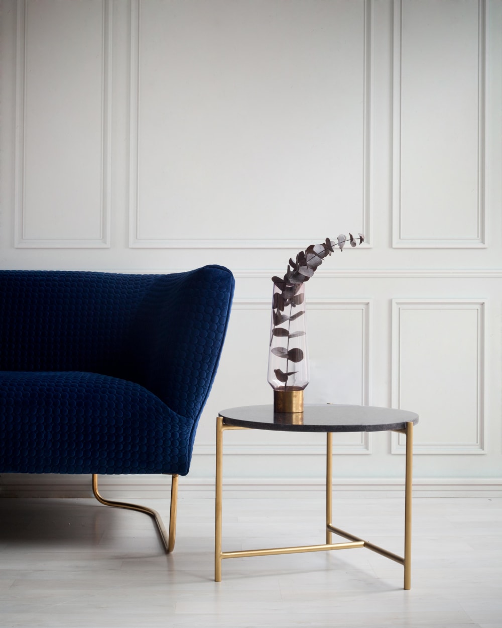 Metallic-Tisch aus Marmor und schwarzem Eisen 50x40x50cm Marmor Schwarz RNT by Really Nice Things Möbel Wohnzimmermöbel Couchtische