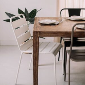 wohnli-moebel-suche-M22050460-1 Metallstuhl im industriellen Stil Weiß 53x83x42cm Stahl Weiß Oviala Möbel Esszimmermöbel Stühle