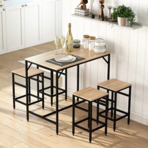 4 Hocker