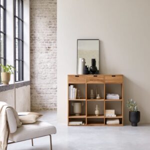 Wohnli Möbelsuche - Niedriges Bücherregal aus Teak massiv