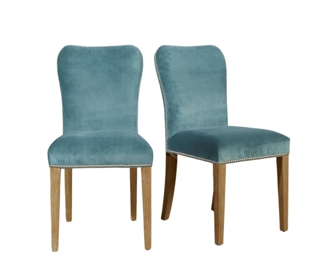 wohnli-moebel-suche-M22122771 Wohnli Möbelsuche - Set aus 2 Stühlen aus Eiche und Samt mit Nieten Artic Blue