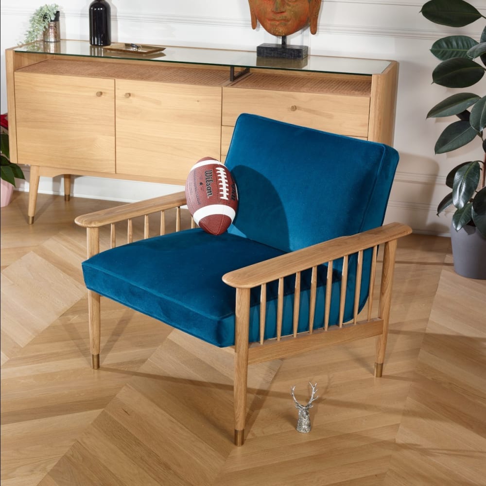 Wohnli Möbelsuche - Sessel aus Eiche und Samt Turquoise