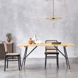 Tisch aus massiver Kiefer und Metall 6 pers. 160x75x160cm Holz Beige BERAH GETAH Möbel Esszimmermöbel Esstische