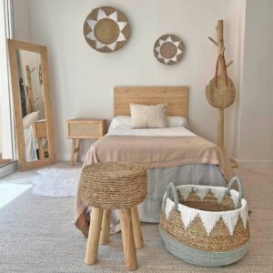 wohnli-moebel-suche-M22169097-1 Niedriger Hocker aus Naturraffia und Teakholz D. 32 x 45 cm 32x45x32cm Naturfasern Beige NATYAL Möbel Wohnzimmermöbel Hocker