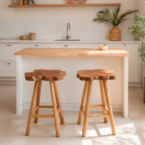 wohnli-moebel-suche-M23000693-1 Hoher Barhocker aus massivem Teakholz mit unregelmäßiger Form 65 cm 50x65x50cm Holz Braun NATYAL Möbel Esszimmermöbel Barhocker
