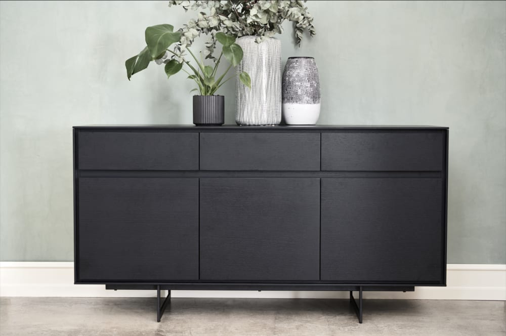 Sideboard mit 3 Türen 3 Schubladen aus MDF und Metall Schwarz 45x82x155cm Spanplatte Schwarz Furnhouse Möbel Esszimmermöbel Sideboards, Highboards & niedrige Anrichten