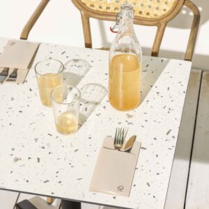 wohnli-moebel-suche-M23021347-1 Neigbare Tischplatte aus HPL - 60 x 60 cm Weiß 60x1x60cm Metall Weiß Oviala Möbel Esszimmermöbel Esstische