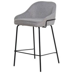 wohnli-moebel-suche-M23093172 Wohnli Möbelsuche - Eleganter niedriger Hocker mit Bezug in Hellgrau.