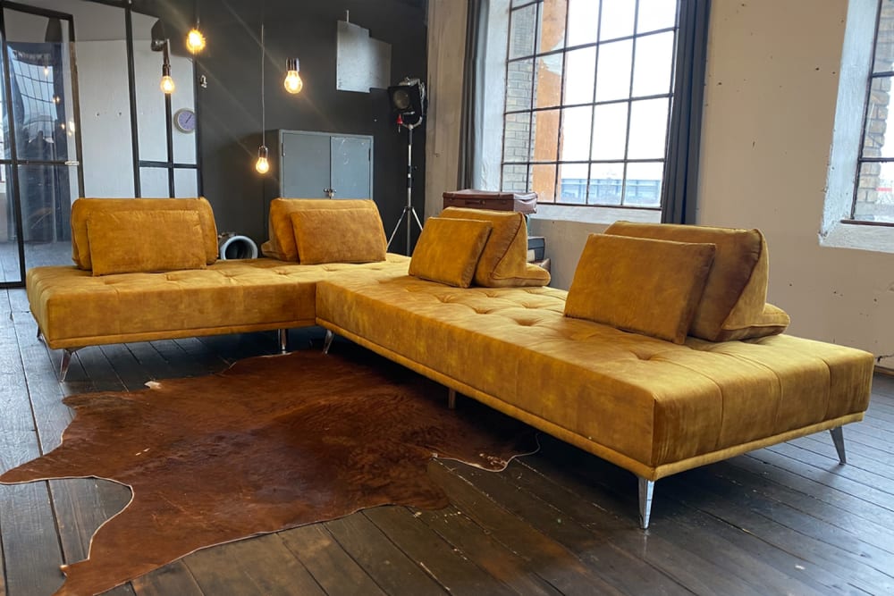 wohnli-moebel-suche-M23127064-1 gold