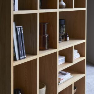 wohnli-moebel-suche-M23142169-1 Hohes Bücherregal aus Eiche 130x220x42cm Holz Beige Tikamoon Möbel Wohnzimmermöbel Bücherregale