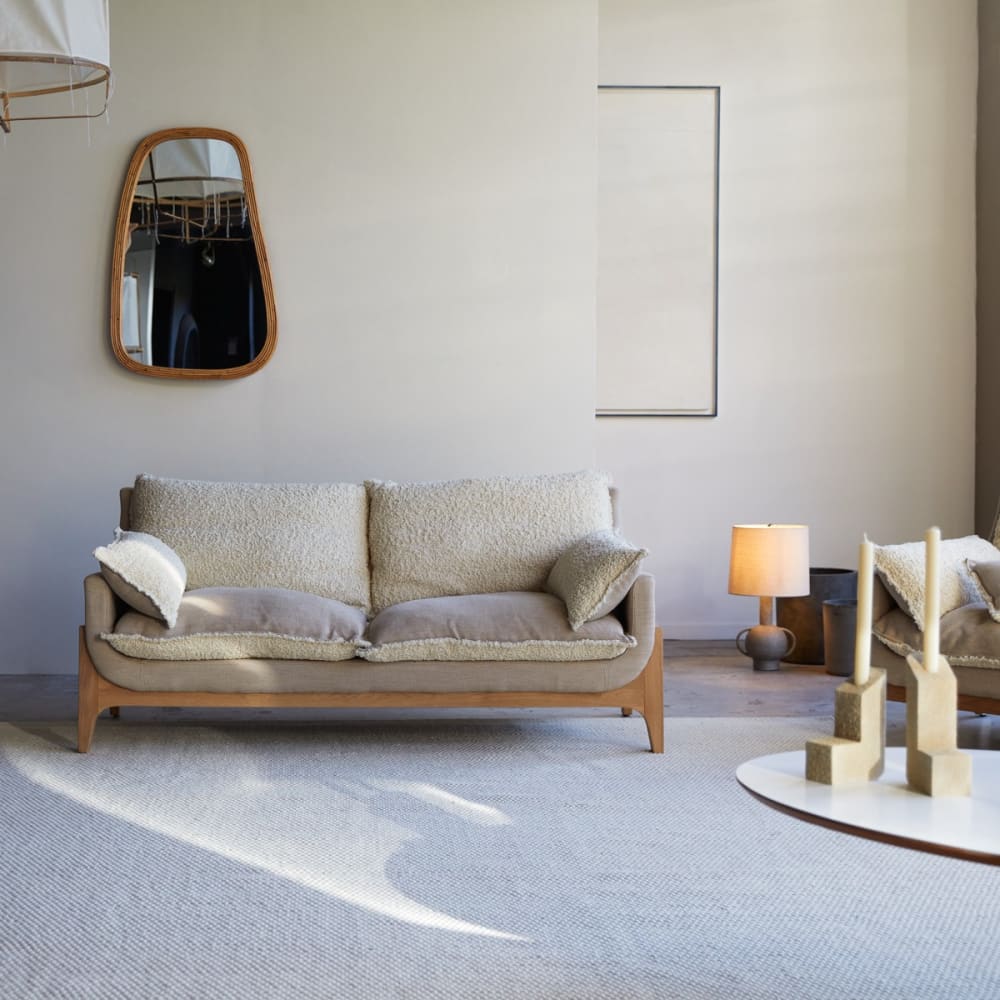 wohnli-moebel-suche-M23142177 Wohnli Möbelsuche - Sofa mit massivem Eichenholzgestell und Leinenbezug 2-Sitzer