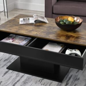 Dunkelbraun und Schwarz