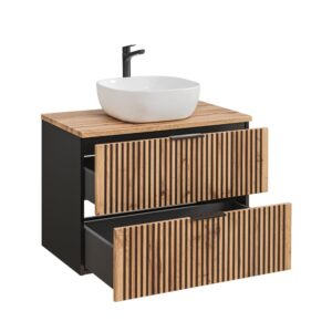 Eichenoptik und Schwarz