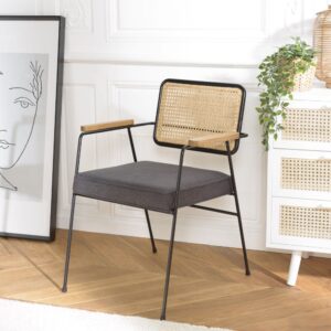 Stoff und Rattan